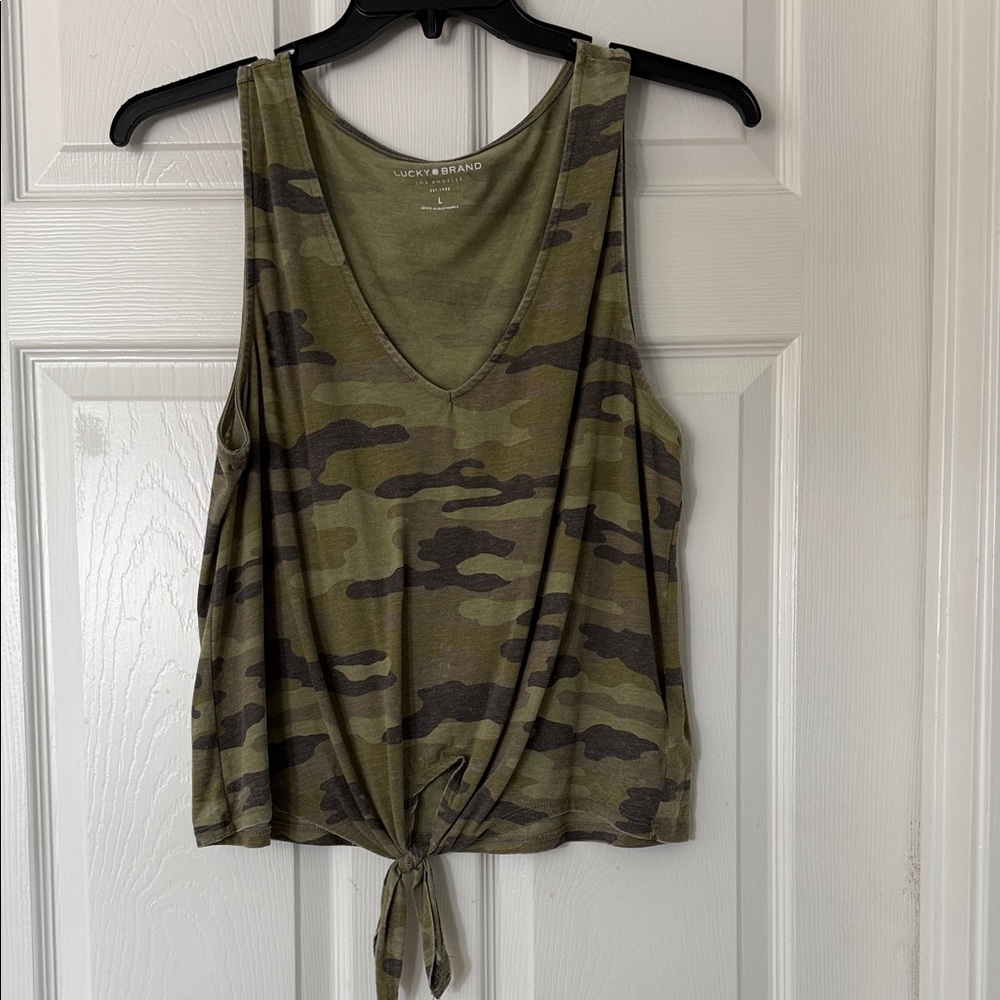 Lucky Brand Green Camouflage Tie-Front Tank